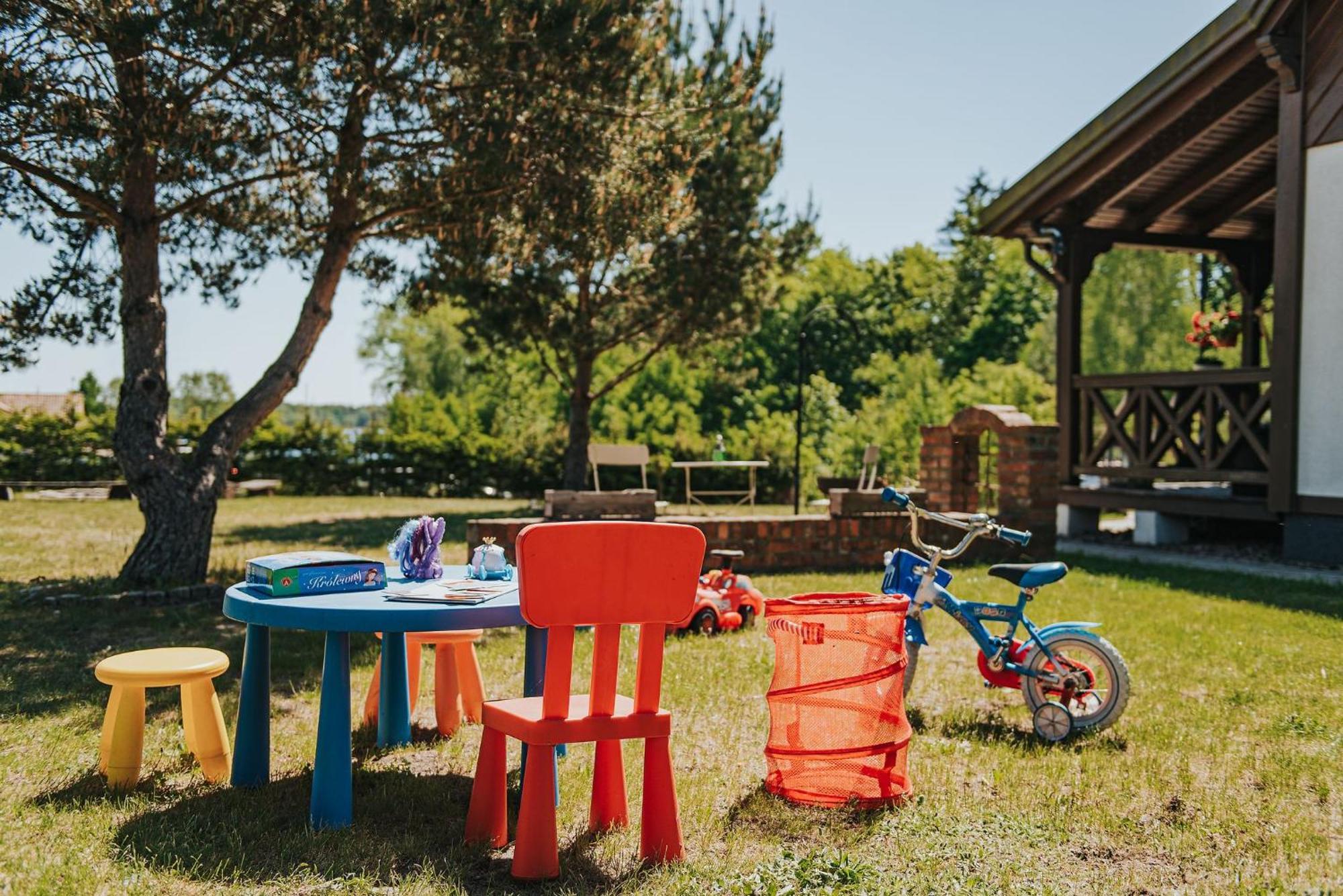 Rajski Domek Nad Jeziorem Radacz Villa Borne Sulinowo Kültér fotó